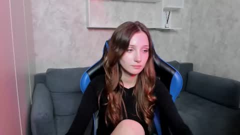 R3myF0x online show from August 3, 7:21 pm