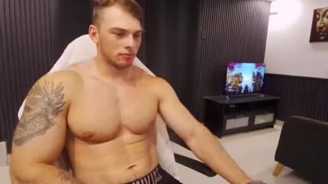 Dmitry online show from August 9, 1:39 am