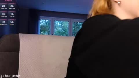 Rebecca  Becc online show from August 7, 5:35 pm