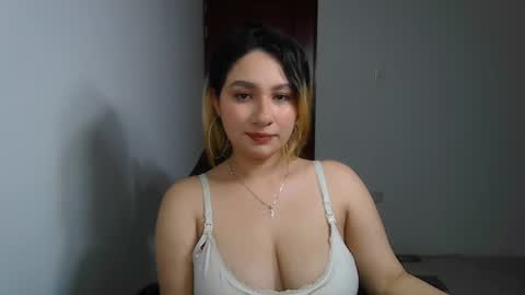 Racchell g22 online show from May 15, 10:10 pm
