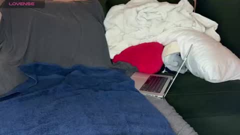 racerboy17 online show from July 19, 2:57 am