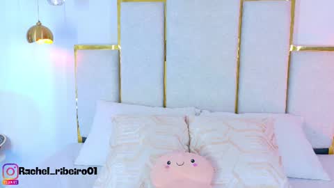 Rachel Ribeiro online show from August 5, 3:43 pm