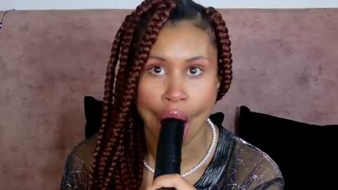 RachelAnn online show from August 11, 2:57 am