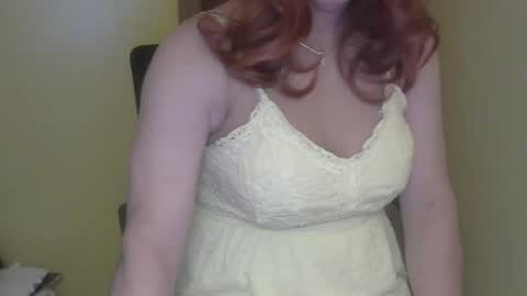 RachelCrossXO online show from April 8, 2:32 am
