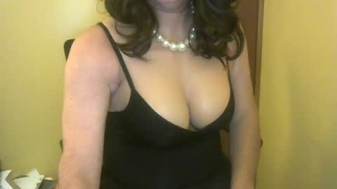 RachelCrossXO online show from August 27, 10:51 pm