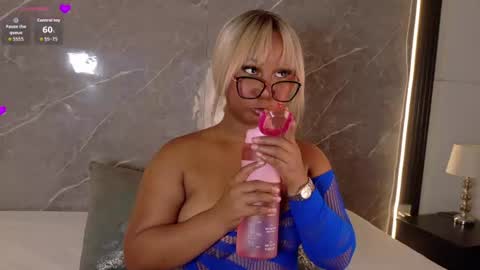 Rachel Ebony online show from August 6, 12:59 pm