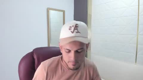 rachell_jacob online show from August 4, 10:01 am