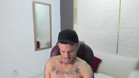 rachell_jacob online show from August 18, 12:55 pm