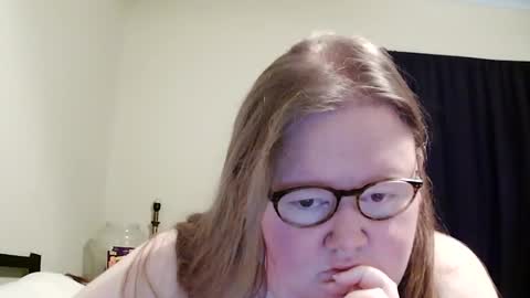 rachelredbbw online show from July 9, 9:09 pm