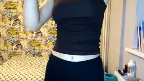 Elizabeth online show from August 14, 5:38 pm