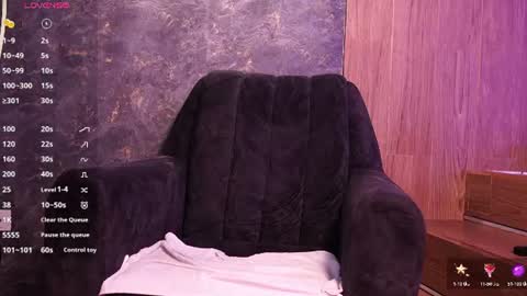 rafa_cruz online show from August 6, 4:06 pm