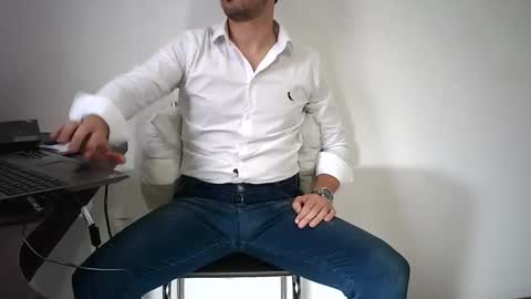 elenacam online show from May 2, 11:36 am