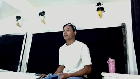 Rafael online show from August 7, 12:43 am