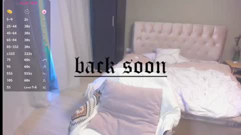 Sofie online show from July 31, 3:07 pm