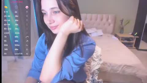 Sofie online show from August 5, 12:47 pm