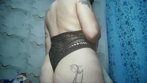 rainbow_candy24 online show from July 1, 11:38 pm