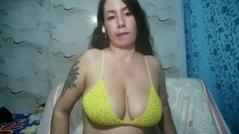 rainbow_candy24 online show from July 2, 12:44 am