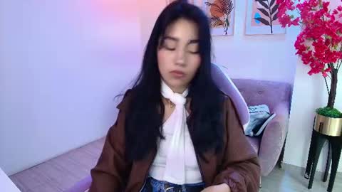 Rainy  online show from August 11, 3:47 pm