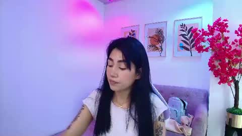 Rainy  online show from August 14, 1:37 pm