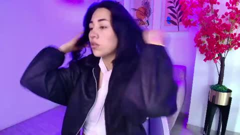 Rainy  online show from August 18, 11:27 am
