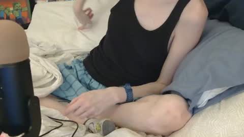 RainyDayEm online show from July 8, 4:38 am