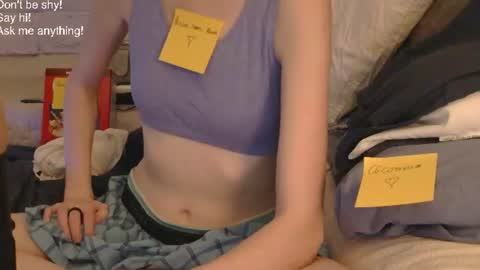 RainyDayEm online show from July 18, 8:04 am