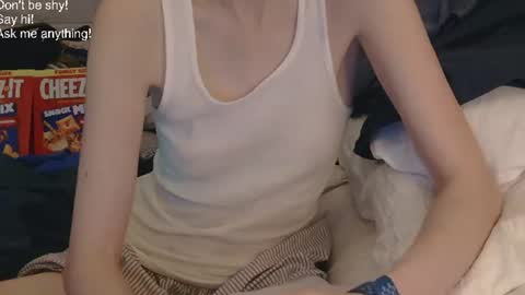 RainyDayEm online show from August 10, 4:58 am