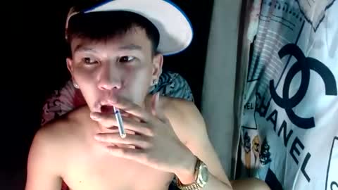 ralfhuge24 online show from August 3, 8:27 pm
