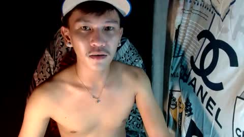 ralfhuge24 online show from August 3, 9:33 pm
