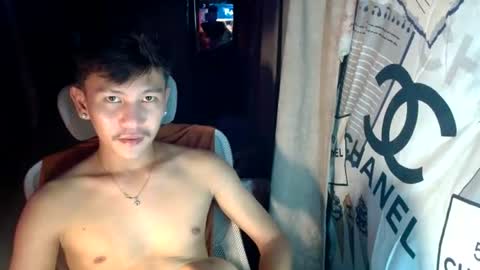 ralfhuge24 online show from August 4, 7:22 pm
