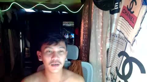 ralfhuge24 online show from August 4, 10:07 pm