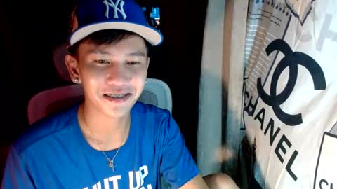 ralfhuge24 online show from August 10, 9:38 pm