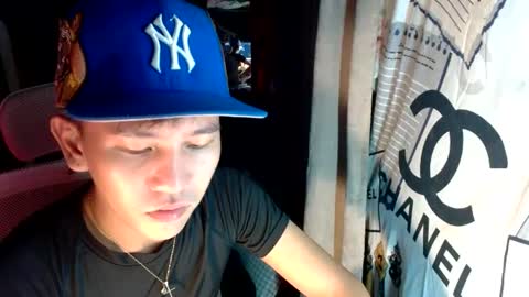 ralfhuge24 online show from August 11, 7:05 pm