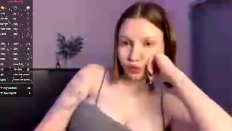 Hi guys my name is Alex online show from April 8, 3:11 pm