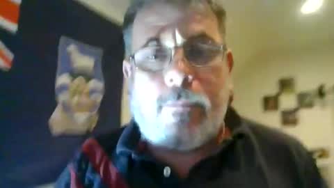 random3333333333 online show from May 18, 10:43 pm