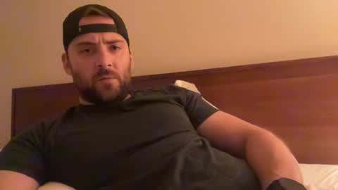 randomdude5950 online show from July 22, 2:47 am