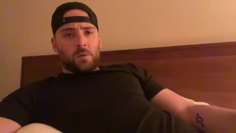 randomdude5950 online show from August 7, 7:30 am