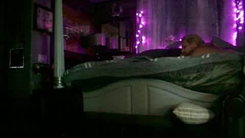 randybater8in online show from August 1, 4:13 pm