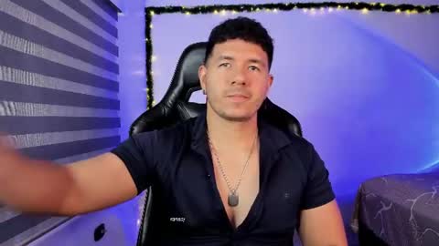 Jonas online show from August 8, 12:43 am