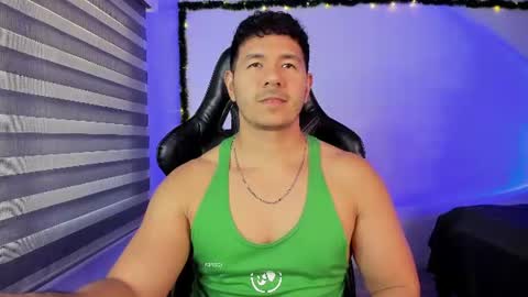 Jonas online show from August 13, 8:56 pm