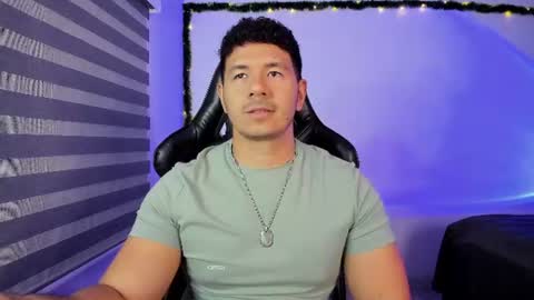 Jonas online show from August 16, 1:20 am