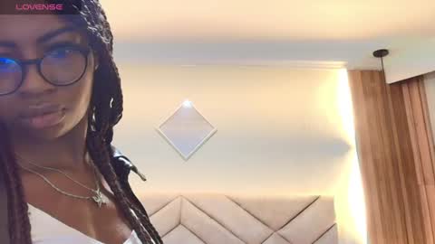 Raquel online show from August 5, 12:14 pm