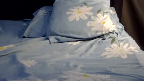 rara_molly online show from August 7, 2:28 pm