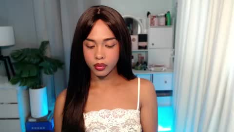rarebae online show from August 8, 5:07 am