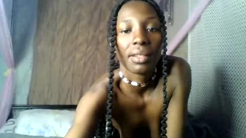 rasta_berry online show from August 10, 4:14 am