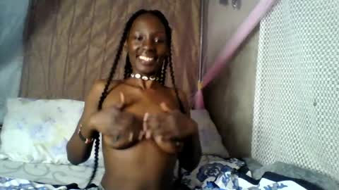 rasta_berry online show from August 11, 12:51 pm