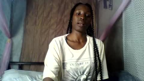 rasta_berry online show from August 12, 8:55 pm