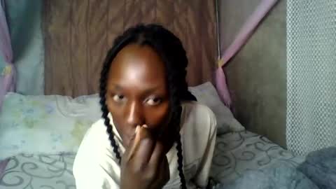 rasta_berry online show from August 13, 2:47 am