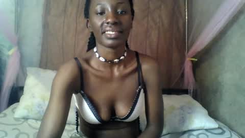 rasta_berry online show from August 16, 12:58 am