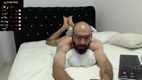RaulWildBoy27 online show from July 24, 8:56 pm